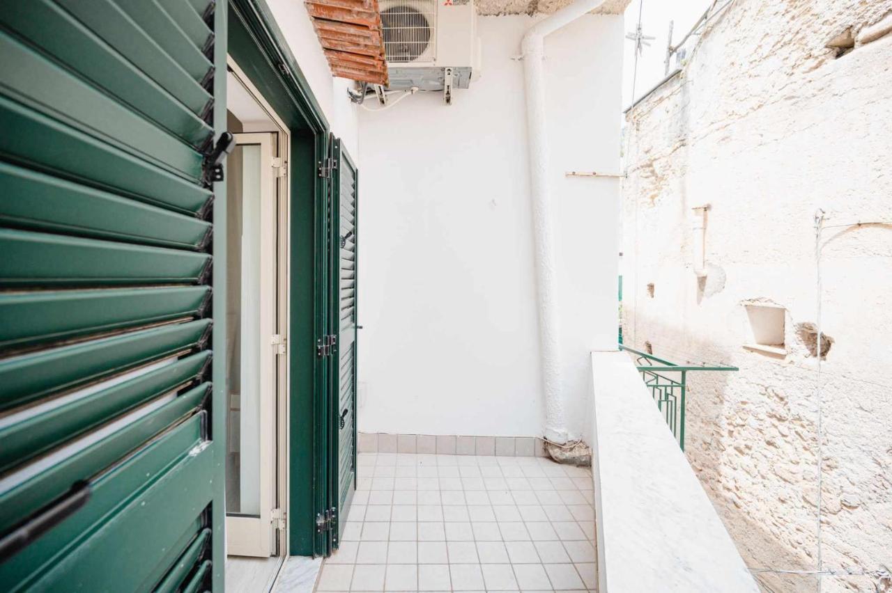 White Amalfi Centro Storico By Italianhostアパートメント エクステリア 写真