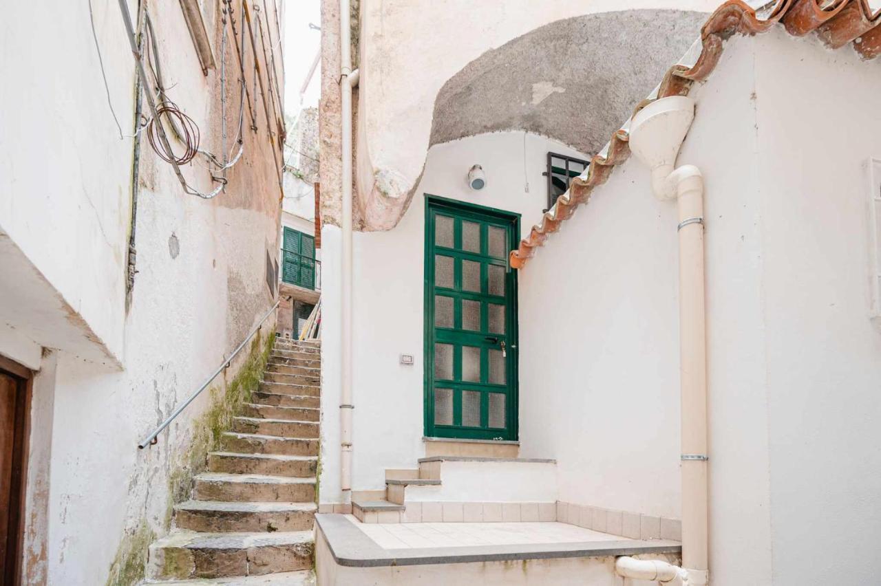 White Amalfi Centro Storico By Italianhostアパートメント エクステリア 写真