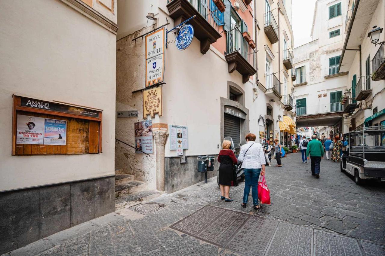 White Amalfi Centro Storico By Italianhostアパートメント エクステリア 写真